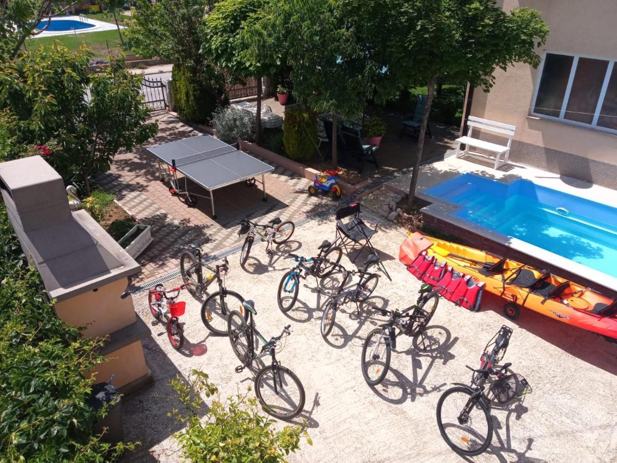 Apartment Vrljika,With Private Pool,Bikes,Garage 伊莫茨基 外观 照片
