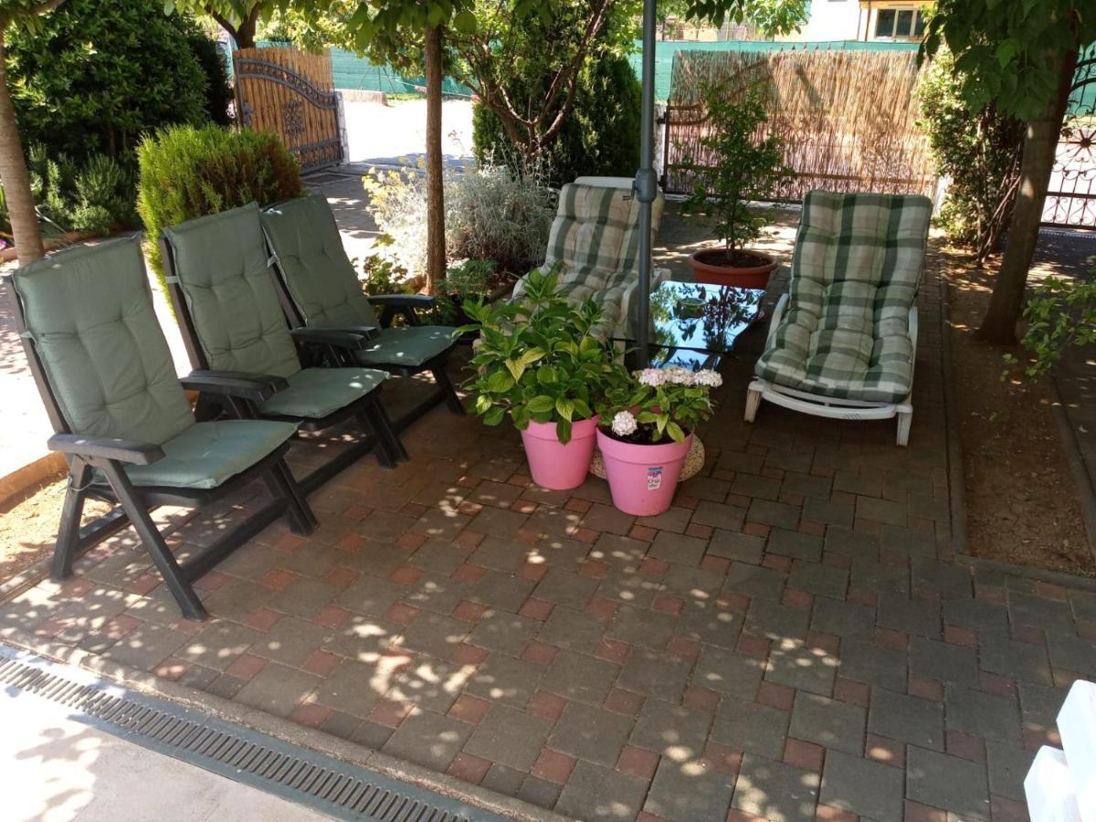 Apartment Vrljika,With Private Pool,Bikes,Garage 伊莫茨基 外观 照片